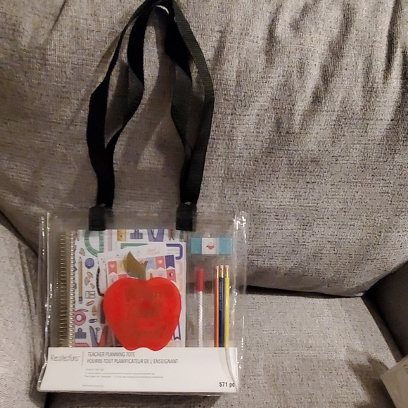 TEACHER'S  PLANNING TOTE - Picture 3 of 16